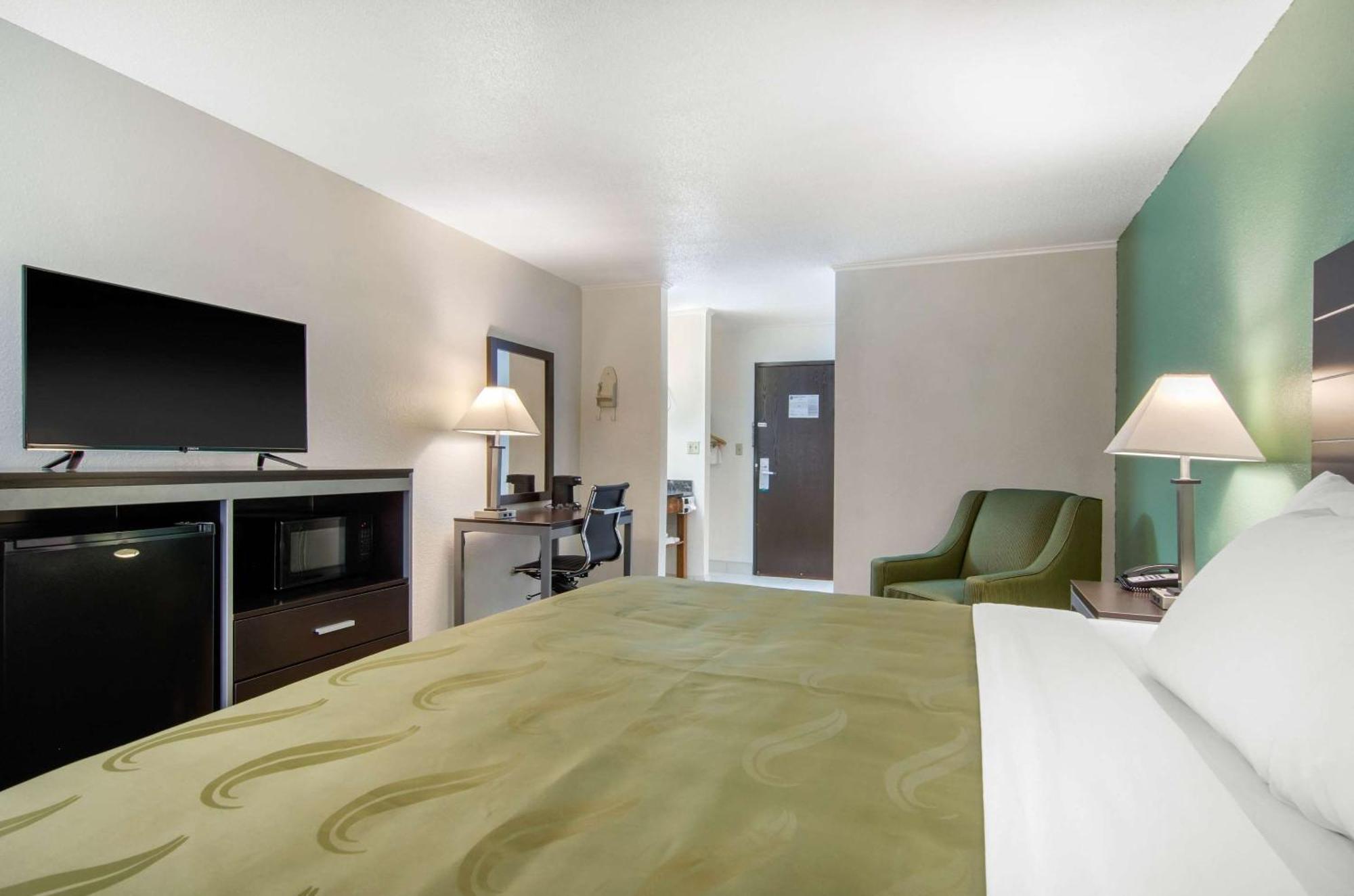 Quality Inn Russell Eksteriør bilde