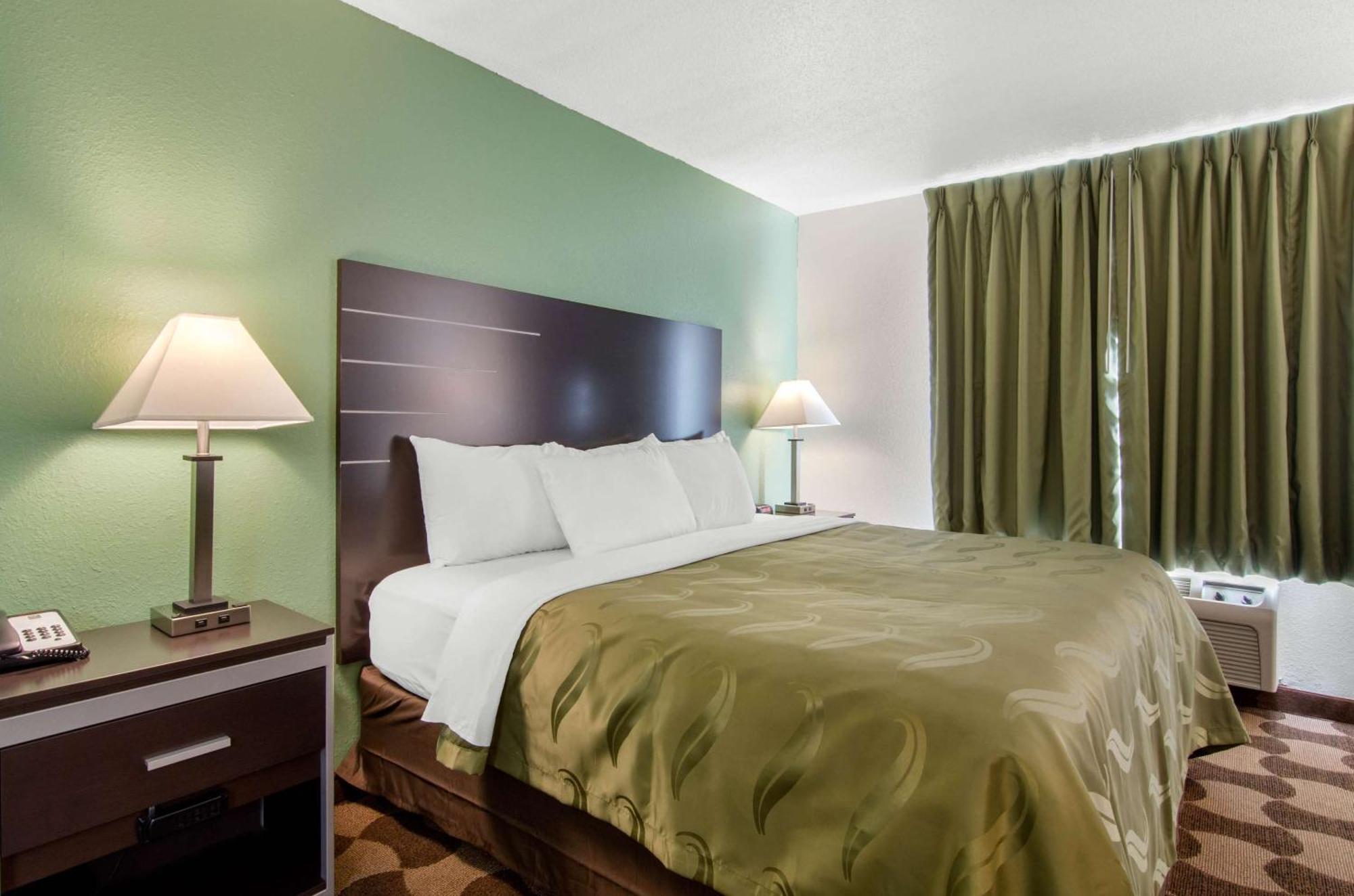 Quality Inn Russell Eksteriør bilde